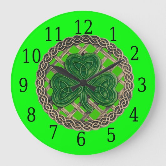 Grande Horloge Ronde Green Shamrock and Celtic Knots (Recto)