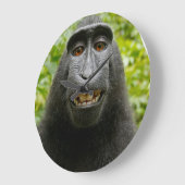 Grande Horloge Ronde Grinning (Angle)