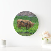 Grande Horloge Ronde Highland cow wall clock (Maison)