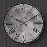 Grande Horloge Ronde Image d'astronomie de Pleine lune<br><div class="desc">Horloge astronomique avec une image de Pleine lune proche qui serait un garde-temps parfait pour tout Astronome ou passionné d'Astronomie. L'image comprend des chiffres romains. Un scientifique du cosmos qui étudie l'astrophysique, l'espace extra-atmosphérique ou les questions liées à la lune apprécierait certainement un tel article. Cadeau pour un astronome. Horloge...</div>