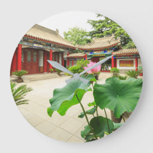 Grande Horloge Ronde Intérieur de pagode chinoise