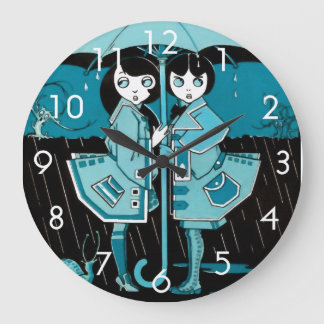 Grande Horloge Ronde Jour pluvieux dans le bleu