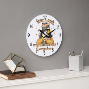 Grande Horloge Ronde Juste une fille qui apporte des livres partout