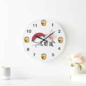 Grande Horloge Ronde karaté kick clock (Maison)