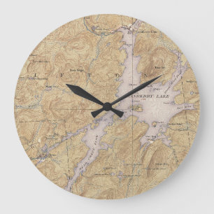 Grande Horloge Ronde Lac Cranberry, Wanakena, région de la rivière Oswe