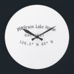 Grande Horloge Ronde Lake house et. Date année coordonnées personnalisé<br><div class="desc">Conception</div>