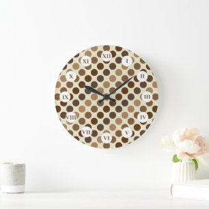 Grande Horloge Ronde Les nuances des Pois Brown par Shirley Taylor