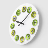 Grande Horloge Ronde L'heure du Pickleball - Vert/Blanc - (Angle)
