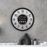 Grande Horloge Ronde Logo de l'entreprise Marbre gris noir Nom Slogan<br><div class="desc">Unique minimaliste et décoratif Correspond à la mode réelle dans la décoration maison. Vous pouvez modifier la forme et la couleur de la main.</div>