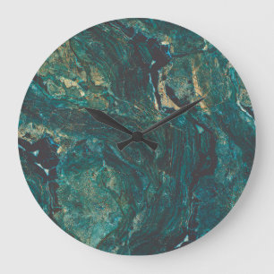 Grande Horloge Ronde Marbre vert foncé : texture luxueuse.