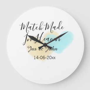 Grande Horloge Ronde Mariage fait au ciel bleu jaune pastel cœur nom