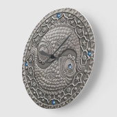 Grande Horloge Ronde Médaillon des Poissons (Angle)