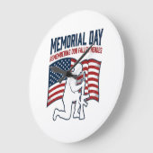 Grande Horloge Ronde Memorial Day Fallen Heroes Patriotic Soldier Shirt (Angle)