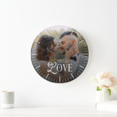 Grande Horloge Ronde Modern Love Custom Wedding Photo Couples Monogram (Maison)