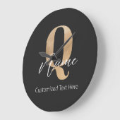 Grande Horloge Ronde Modern Monogrammed Initial Q & Name Personalized (Angle)