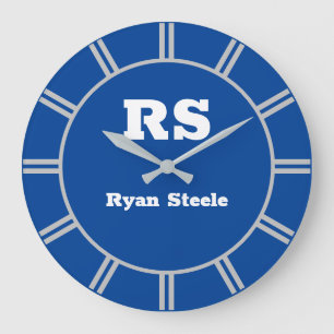 Grande Horloge Ronde Monogramme blanc et nom, lignes gris clair, bleu p