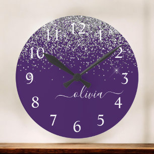 Grande Horloge Ronde Monogramme de Parties scintillant d'argent violet