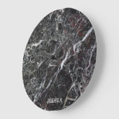 Grande Horloge Ronde Monogramme Gris Foncé Et Pierre Marbre blanc (Angle)