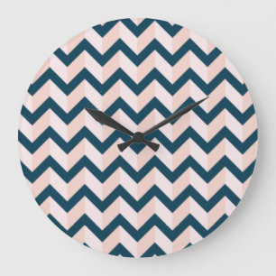 Grande Horloge Ronde Motif chevron bleu et nuances de rose