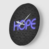 Grande Horloge Ronde Neon Hope Texte sur brique (Angle)