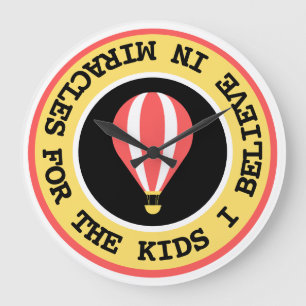 Grande Horloge Ronde Nom du réseau Enfants Miracle personnalisé Rouge J