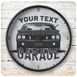 Grande Horloge Ronde Nom personnalisé Classic Muscle Garage Retro<br><div class="desc">NOM Personnalisé Classic Muscle Car Garage Retro Custom Racing Cadeaux - Customisez avec votre nom ou texte personnalisé. Option pour changer aussi la couleur arrière - plan ! Ajout parfait à toute collection de ventilateur Classic Car et MuscleCar. 1967 1968 1969 1970 1971 1972 Corps A Corps B Corps C...</div>