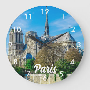 Grande Horloge Ronde Notre Dame de Paris en France