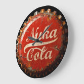 Grande Horloge Ronde Nuka Cola Clock (Angle)