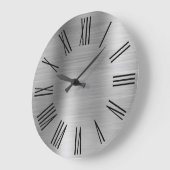 Grande Horloge Ronde Numéros romains noirs argentés (Angle)