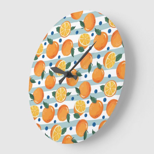 Grande Horloge Ronde Oranges à rayures arrière - plan, motif d'été. (Angle)