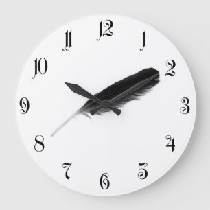 Grande Horloge Ronde Original cute black feather on a white background