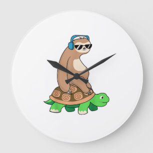 Grande Horloge Ronde Paresseux à Cheval sur une Tortue - T Shirt Cadeau