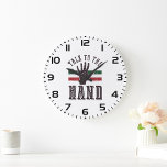 Grande Horloge Ronde Parlez à l'Humour de main détendu<br><div class="desc">Gardez le temps avec un clin d'humour en utilisant cette horloge Talk to the Hand avec un graphique à main en détresse vintage et un design rétro audacieux. Parfait pour les chambres d'hôtes, de bureau ou de maison, cette horloge ajoute une touche amusante et élégante à tout mur. Idéal pour...</div>