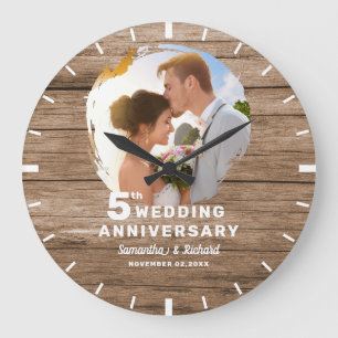 Grande Horloge Ronde Photo de couple pour 5 ans de mariage sur bois rus