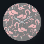 Grande Horloge Ronde Pink flamingo pop art unique<br><div class="desc">Art de la pop d'une aquarelle dessinée à la main illustration flamant rose dans des couleurs folles rose bonbon et jaune moutarde. Ce dessin de poule folle est unique parce que,  comme un flamant,  vous êtes unique.</div>