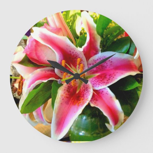 Grande Horloge Ronde Pink stargazer lily clock (Recto)