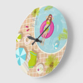Grande Horloge Ronde Piscine fille en bikini plage d'été  (Angle)