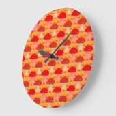Grande Horloge Ronde Pixel Motif de champignons - Arrière - plan orange (Angle)