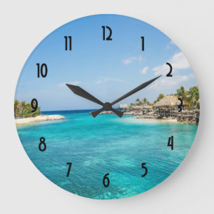Grande Horloge Ronde Plage tropicale pittoresque avec huttes de chaume
