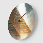 Grande Horloge Ronde Pyramides (Angle)