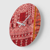 Grande Horloge Ronde Red carpet at market (Angle)