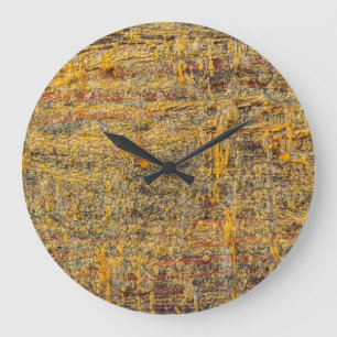 Grande Horloge Ronde Résine d'arbre dorée sur bois rustique