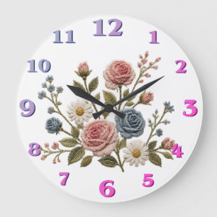 Grande Horloge Ronde Roses Brodées Blush & Bleu