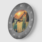 Grande Horloge Ronde Rustic chalkboard custom family photo (Angle)