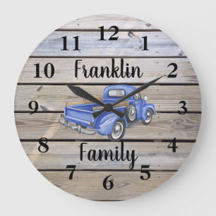 Grande Horloge Ronde Rustic Vintage Blue Truck Wood Nom de famille
