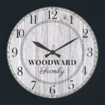 Grande Horloge Ronde Rustic Wood Nom de famille personnalisé<br><div class="desc">Une grange moderne rustique blanc lavé à la grange en bois monogrammed nom de famille horloge murale. Idéal pour votre maison ou cabine de style rustique ou agricole.</div>