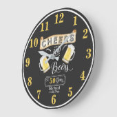 Grande Horloge Ronde Salutations et bières à 50 ans Anniversaire (Angle)