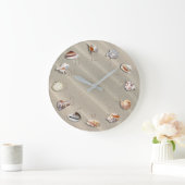 GRANDE HORLOGE RONDE SANDY BEACH WITH SEASHELLS, ROUND WALL CLOCK (Maison)