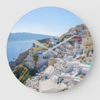 Grande Horloge Ronde Santorin Grèce - journée ensoleillée d'été à Santo