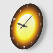 Grande Horloge Ronde Soleil Jaune brillant sur noir petits nombres (Angle)